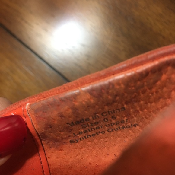 Orange suede H by Halston heels size 7 - Picture 8 of 8